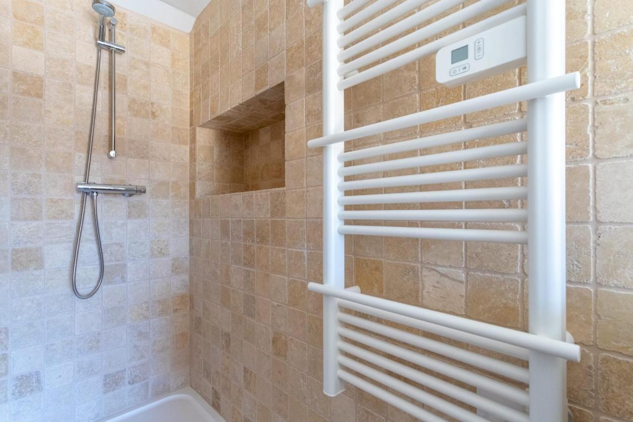 Outstanding Ac 2 Bedroom With Terrace Close To Beaches - Dodo Et Tartine Carqueiranne Exterior photo